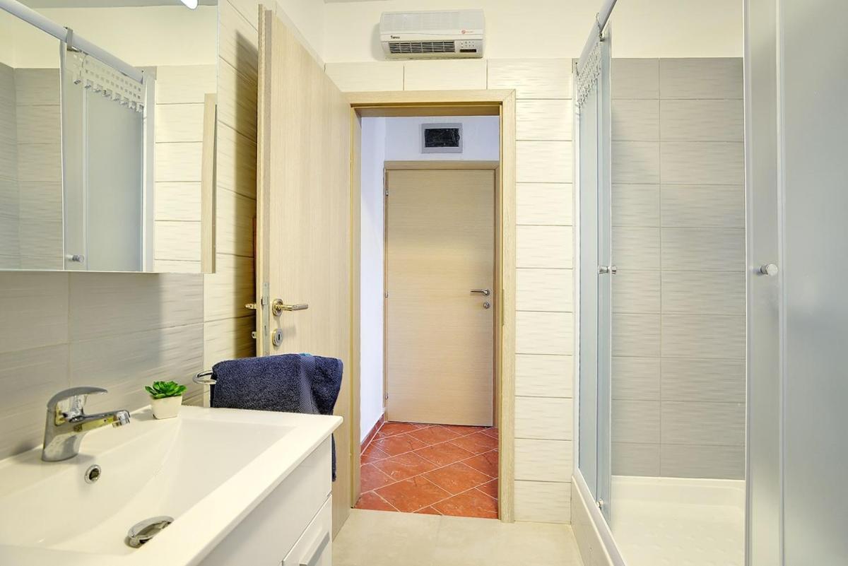 Apartments Elviana Pula Luaran gambar